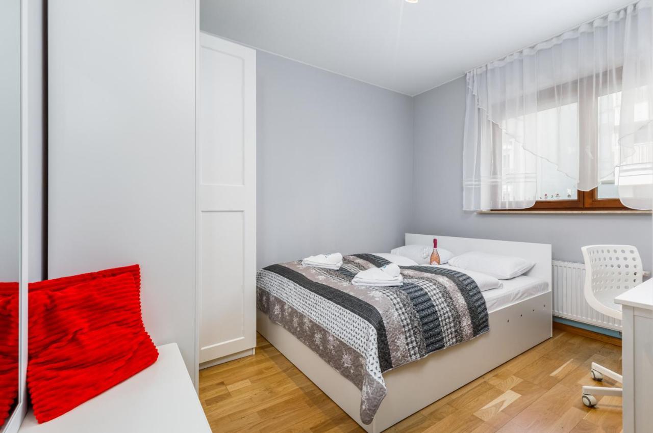 Platan City Centre Apartment By Noclegi Renters Swinoujscie Ngoại thất bức ảnh