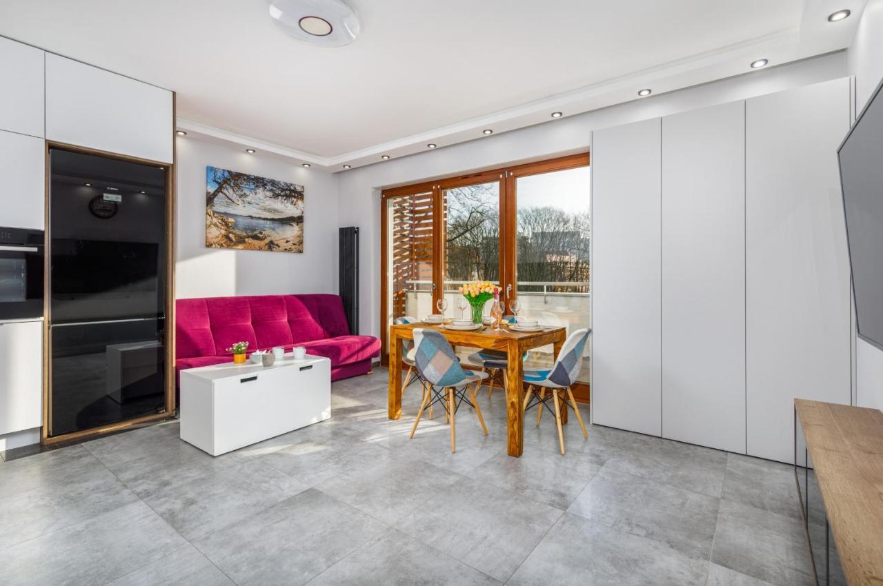 Platan City Centre Apartment By Noclegi Renters Swinoujscie Ngoại thất bức ảnh